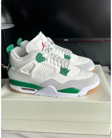 Jordan Retro 4 Bike Blanca Verde